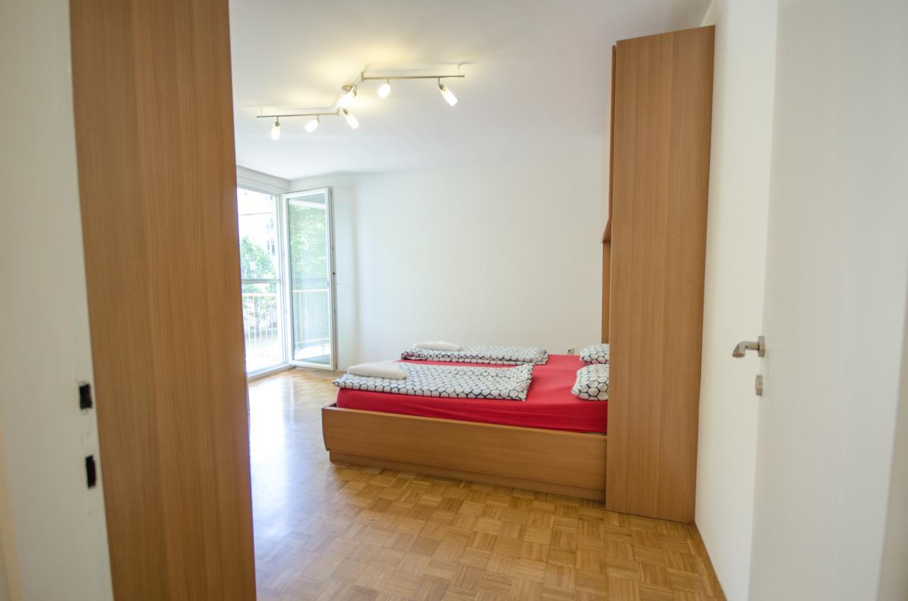 Apartment Near The Train Station Liubliana Exterior foto